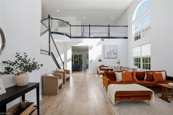 2292 Guadelupe Dr, Naples, Florida 34119
