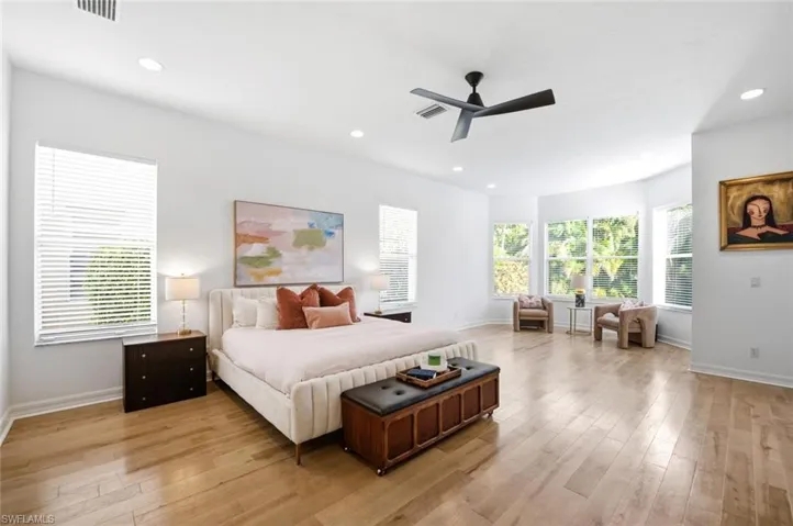 2292 Guadelupe Dr, Naples, Florida 34119