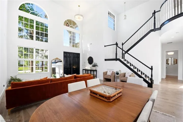 2292 Guadelupe Dr, Naples, Florida 34119