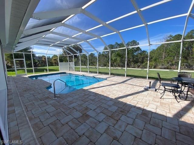 712 Mirror Lakes DR, LEHIGH ACRES FL 33974