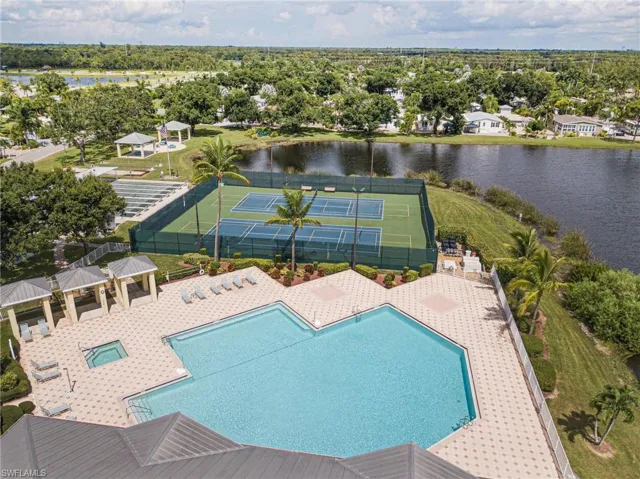 10054 Parkwood Dr, Fort Myers Fl 33905
