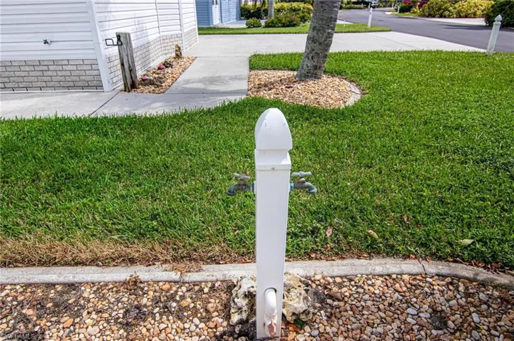 10054 Parkwood Dr, Fort Myers Fl 33905