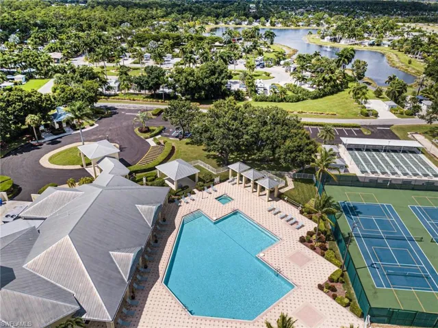 10054 Parkwood Dr, Fort Myers Fl 33905