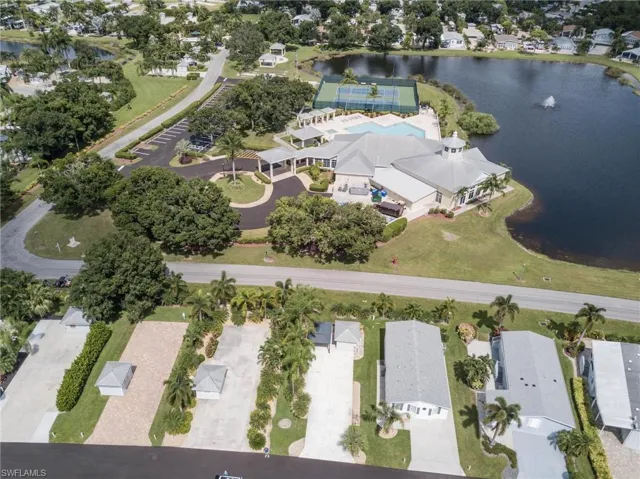 10054 Parkwood Dr, Fort Myers Fl 33905