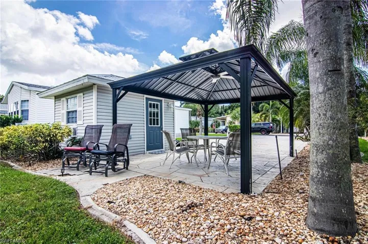 10054 Parkwood Dr, Fort Myers Fl 33905