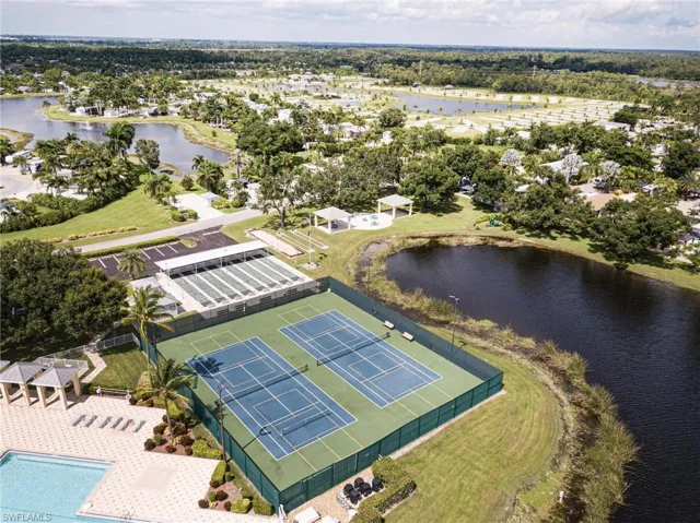 10054 Parkwood Dr, Fort Myers Fl 33905