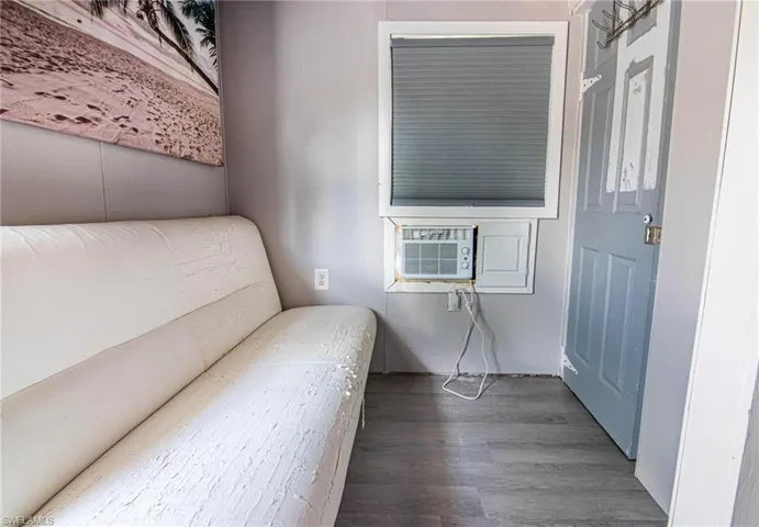 10054 Parkwood Dr, Fort Myers Fl 33905