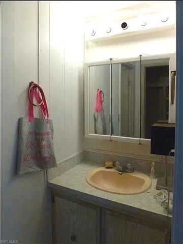 2820 Breezewood Dr, North Fort Myers, Florida 33917