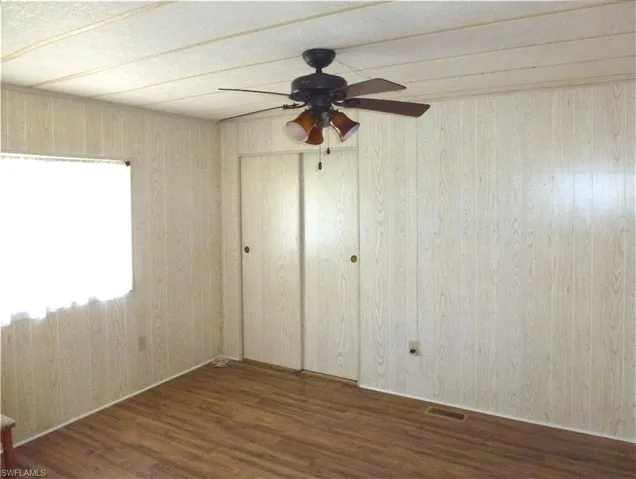 2820 Breezewood Dr, North Fort Myers, Florida 33917