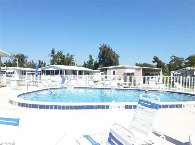 2820 Breezewood Dr, North Fort Myers, Florida 33917