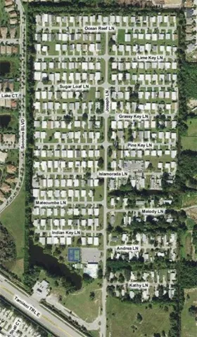 171 Pine Key Ln, Naples, Florida 34114