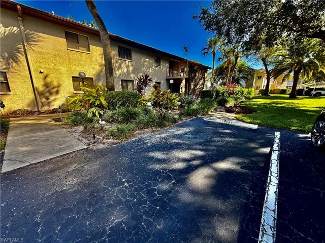 Guest Parking in front