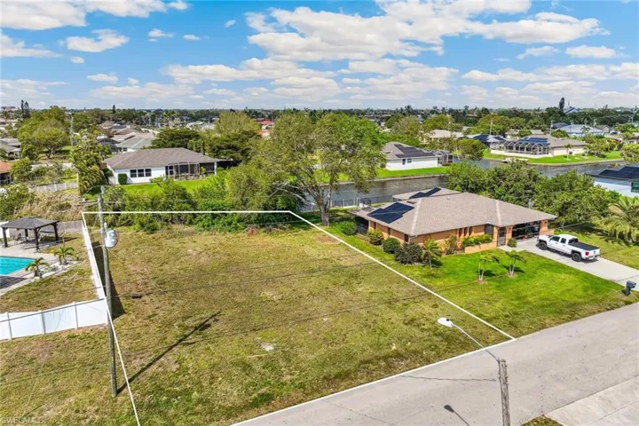 224 Se 23rd Pl, Cape Coral Fl 33990
