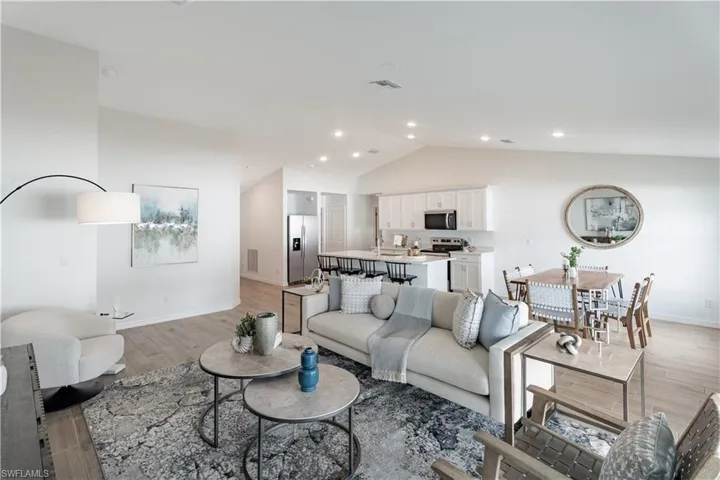3208 Nw 4th Pl, Cape Coral, Florida 33993