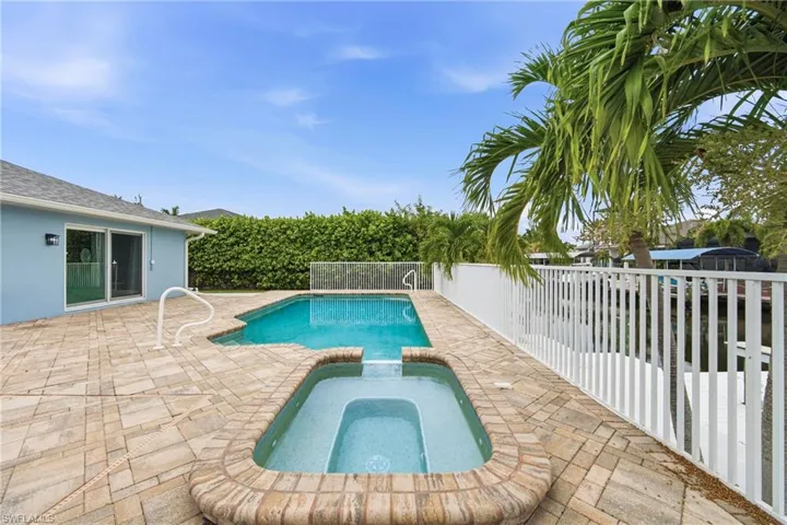 1409 Sw 43rd Ter, Cape Coral, Florida 33914