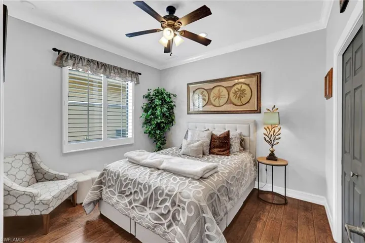 1st Floor Guest Bedroom