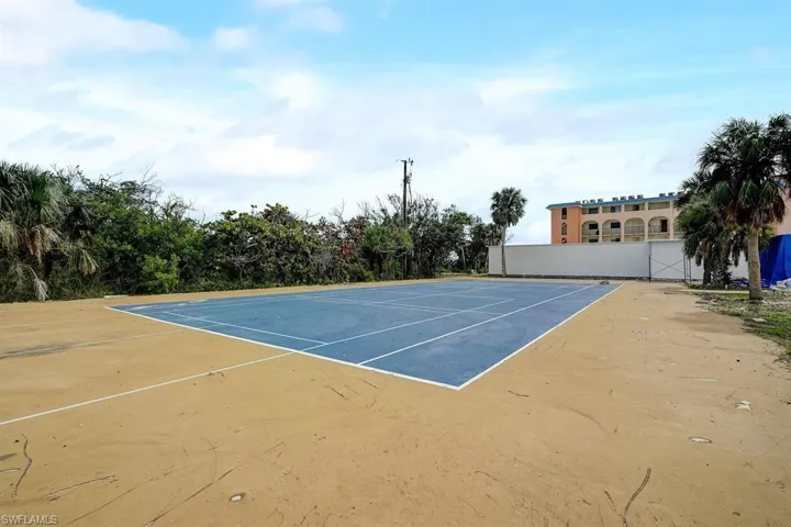 Tennis