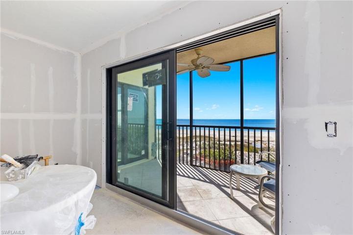 Primary Bedroom/Gulf Views