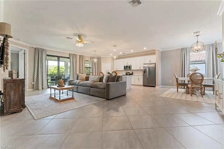 12027 Hawthorn Lake Dr 202, Fort Myers, Florida 33913