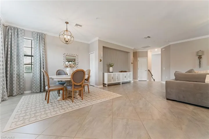 12027 Hawthorn Lake Dr 202, Fort Myers, Florida 33913