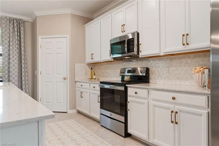 12027 Hawthorn Lake Dr 202, Fort Myers, Florida 33913