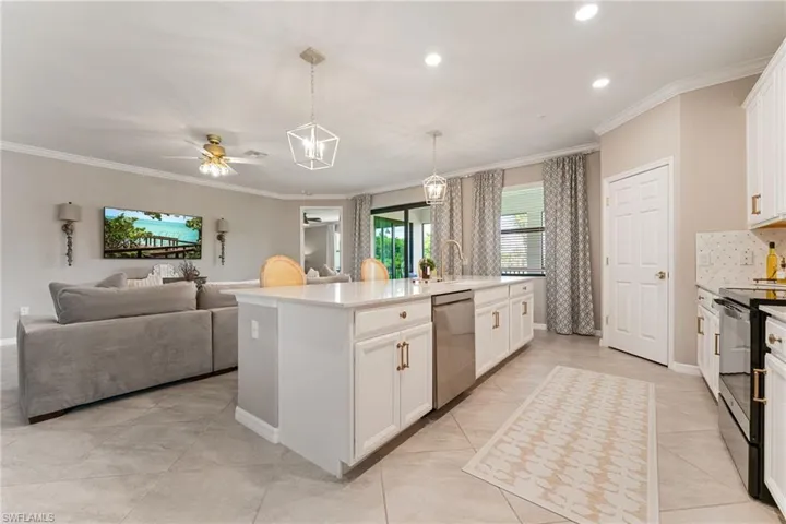 12027 Hawthorn Lake Dr 202, Fort Myers, Florida 33913