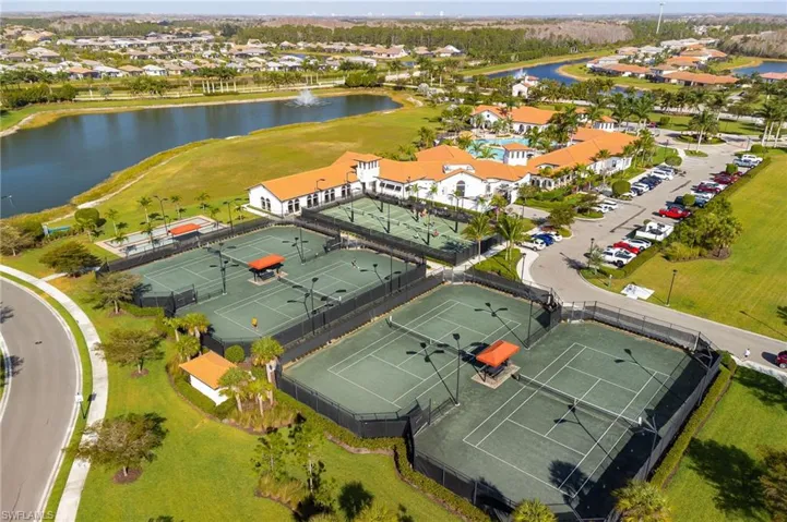 Tennis, Pickleball, Boche