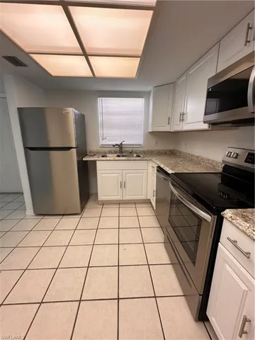 4920 Vincennes Ct 103, Cape Coral, Florida 33904