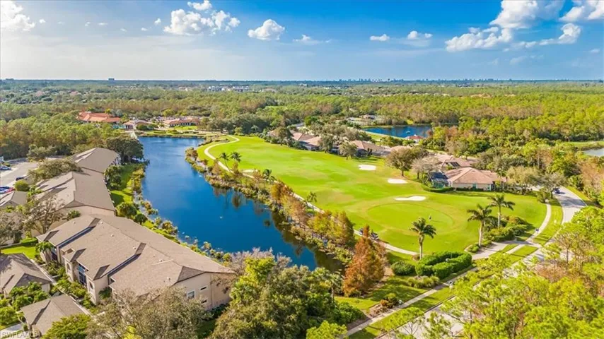 8480  Naples Heritage  DR, Naples, FL 34112