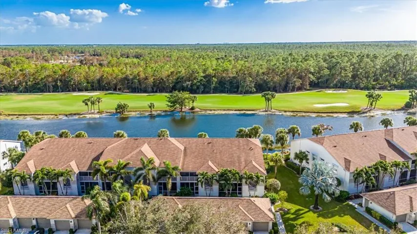 8480  Naples Heritage  DR, Naples, FL 34112
