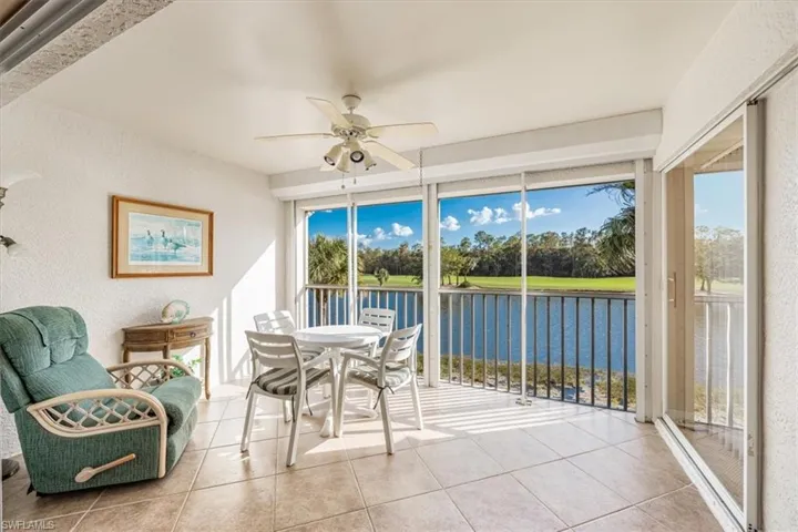 8480  Naples Heritage  DR, Naples, FL 34112