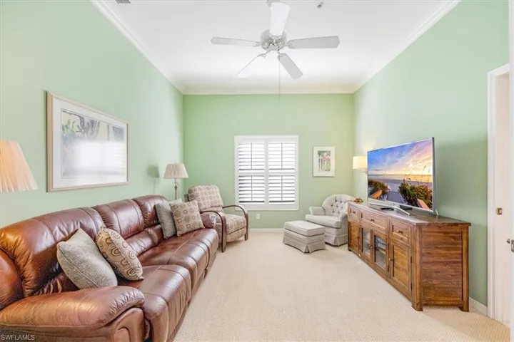 8480  Naples Heritage  DR, Naples, FL 34112