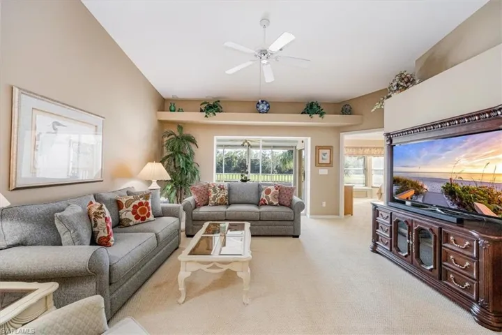8480  Naples Heritage  DR, Naples, FL 34112
