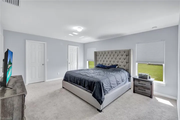 216 Nw 9th Ter, Cape Coral, Florida 33993