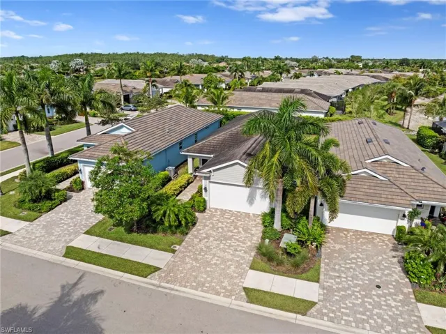 28296 Seasons Tide Ave, Bonita Springs, Florida 34135