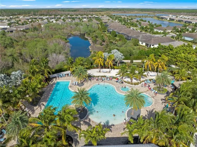 Community pool