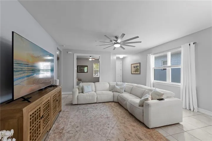 28296 Seasons Tide Ave, Bonita Springs, Florida 34135