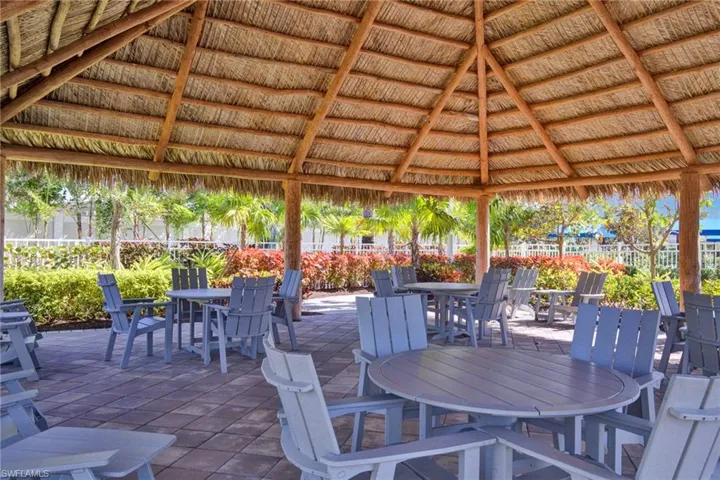 Community Tiki Hut