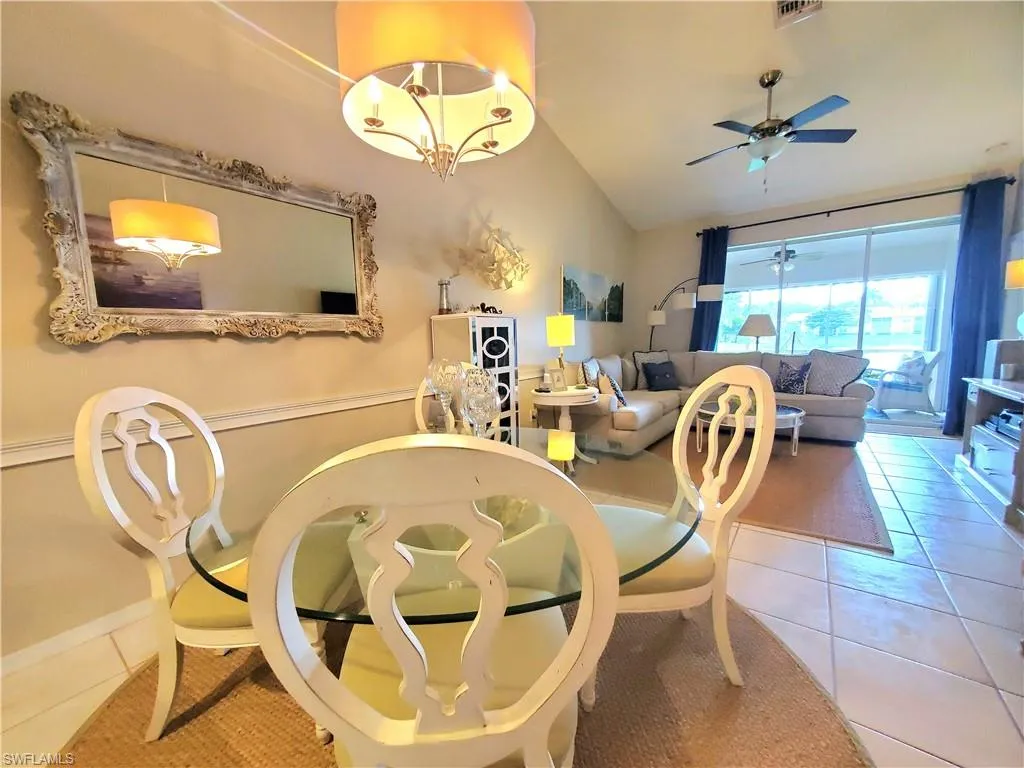 385 Dover PL, Naples, FL 34104,225061167