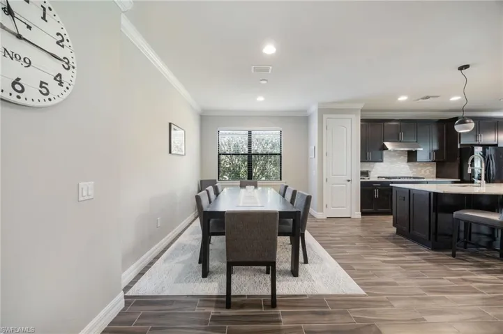 16241 Borelle Cir, Naples, Florida 34110
