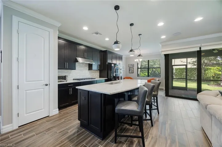 16241 Borelle Cir, Naples, Florida 34110