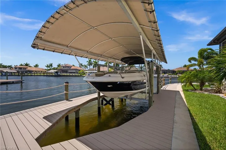 A 7000 lb covered boat lift ready for your adventures