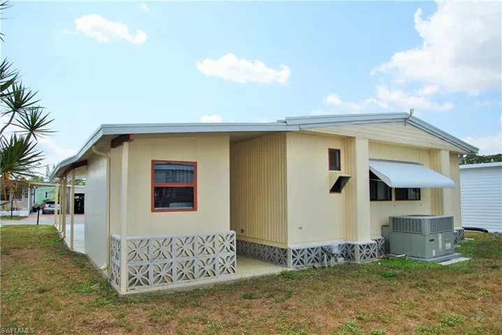 501  Jacklin  LN, North Fort Myers, FL 33903