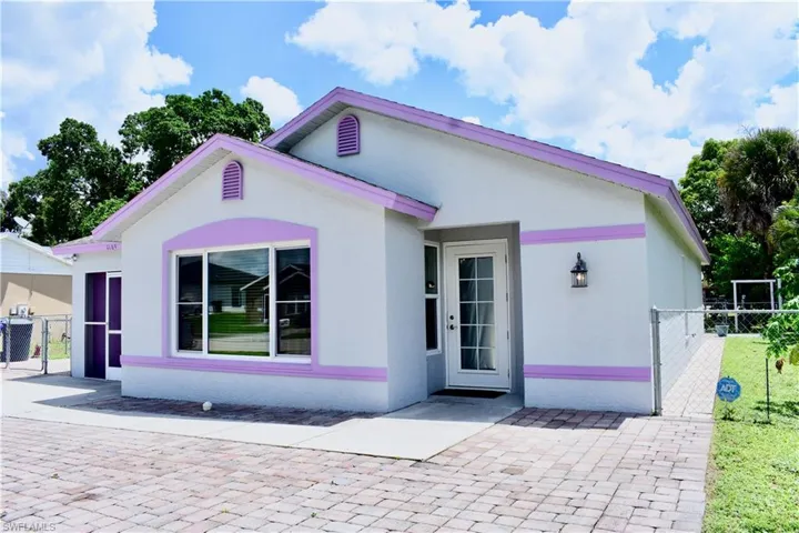 1169 Whitehead Creek Loop, Fort Myers, Florida 33916