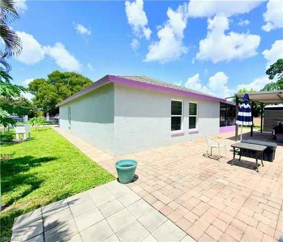 1169 Whitehead Creek Loop, Fort Myers, Florida 33916