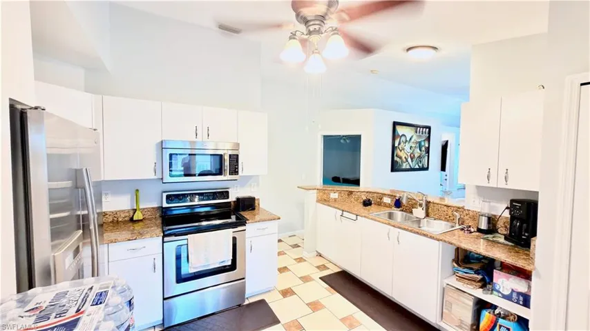 1169 Whitehead Creek Loop, Fort Myers, Florida 33916