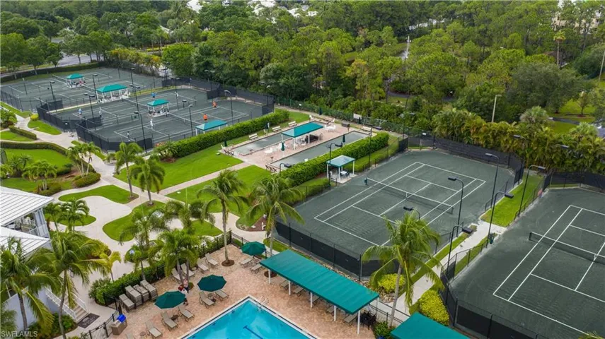 1087 Silverstrand Dr, Naples, Florida 34110