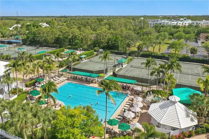 1087 Silverstrand Dr, Naples, Florida 34110