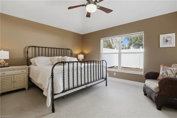 1087 Silverstrand Dr, Naples, Florida 34110