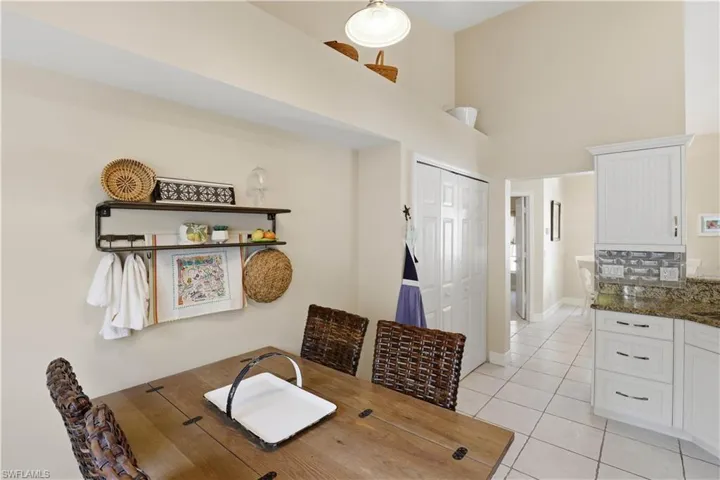 1087 Silverstrand Dr, Naples, Florida 34110